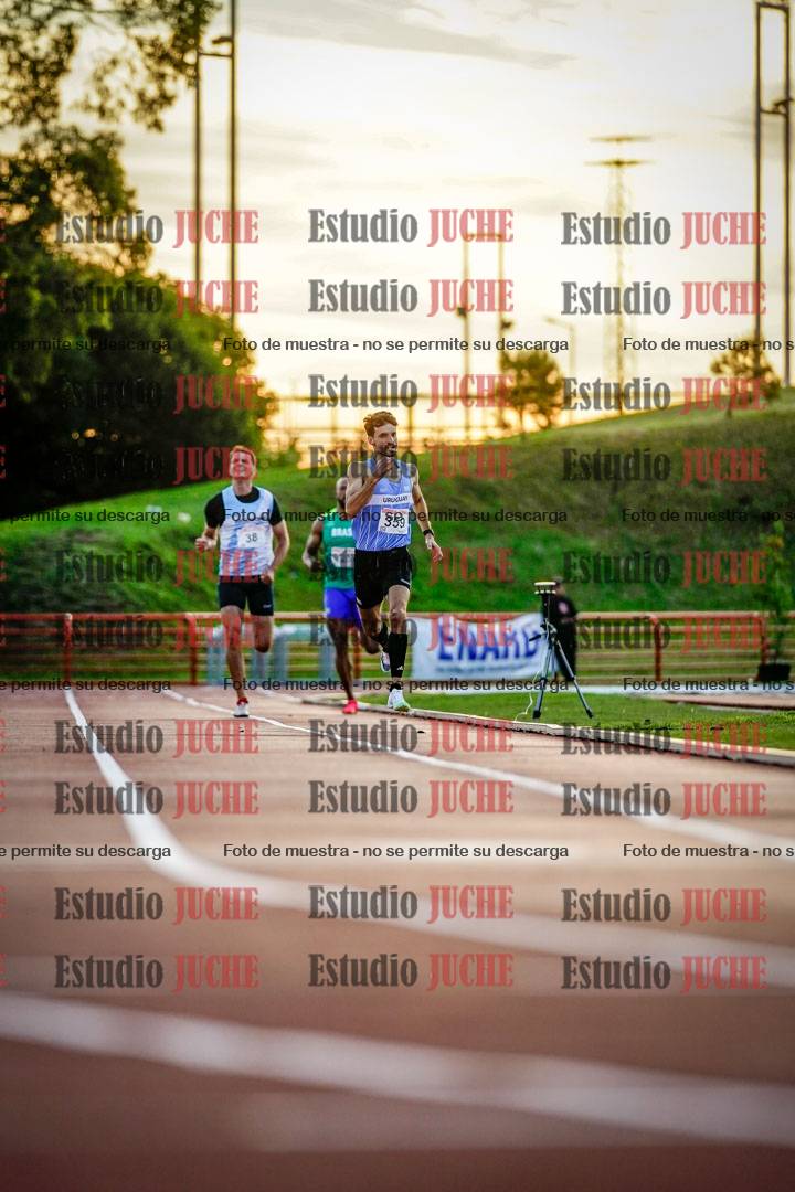 Fotos de los 1500 m llanos de varones - deca 10