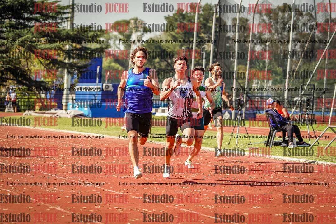 Fotos de los 400 m llanos de varones