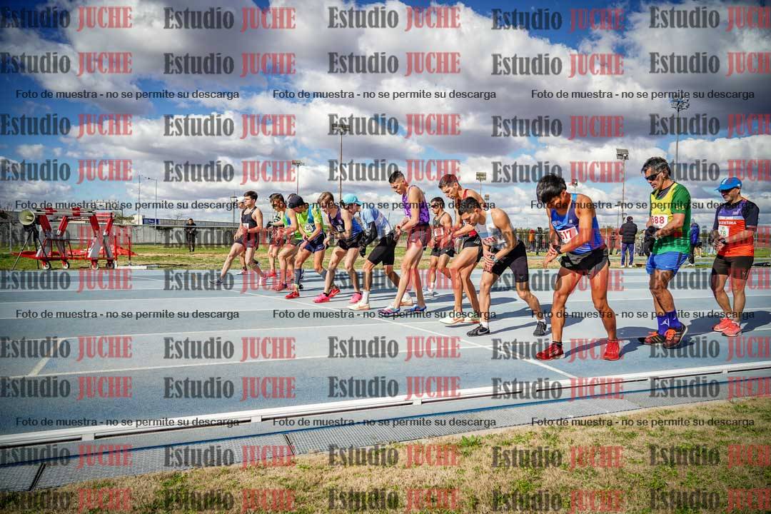 Fotos de los 5000 m llanos de varones