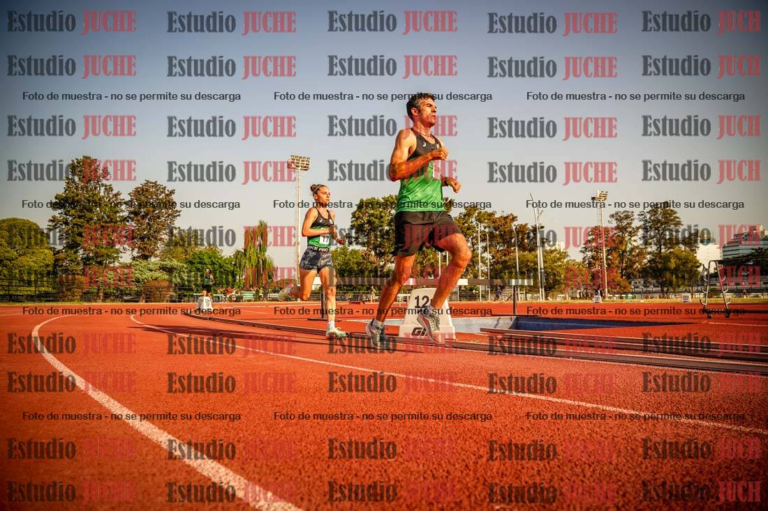 Fotos de los 5000 m llanos de mujeres y varones