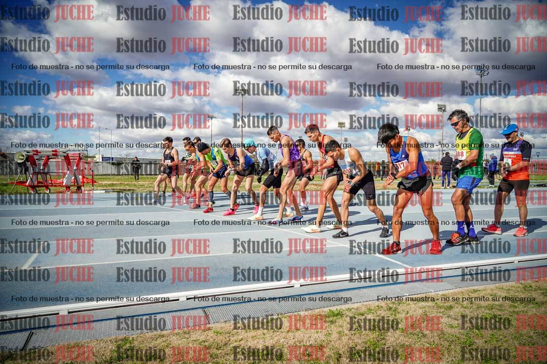 Fotos de los 5000 m llanos de varones