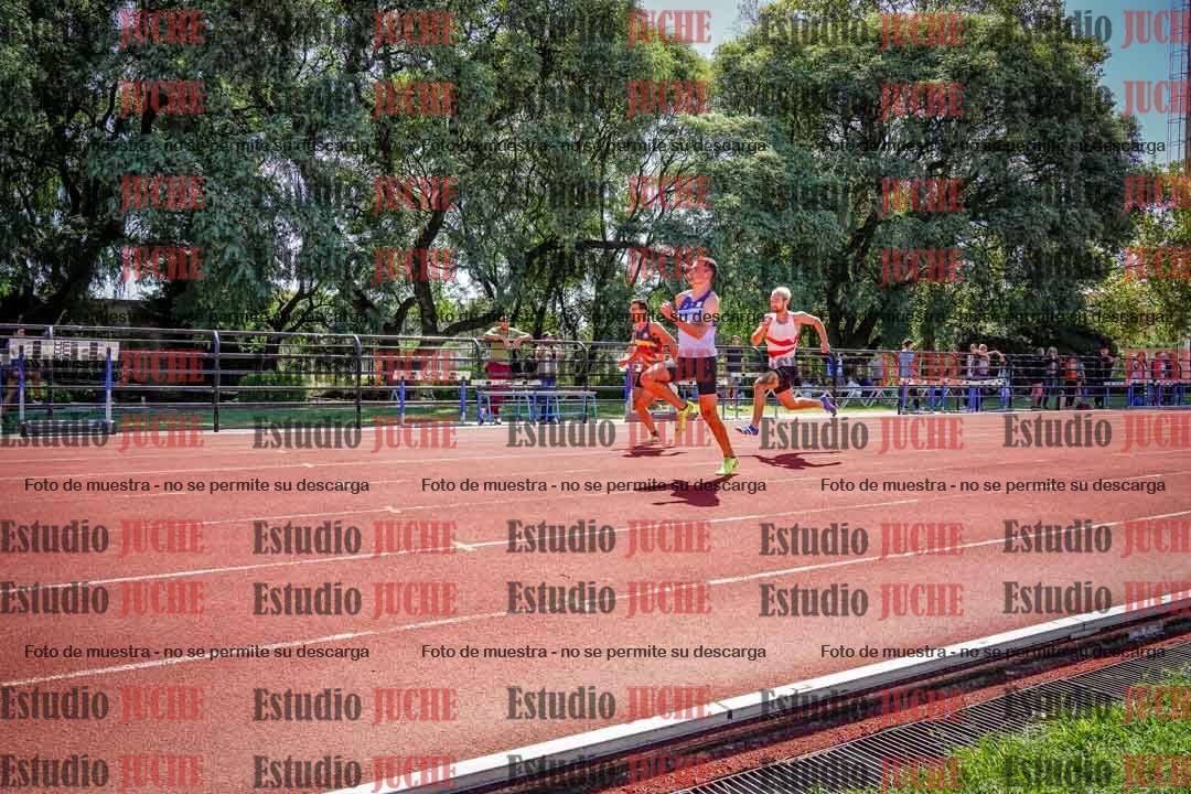 Fotos de los 100 m llanos de varones - decatlón 1