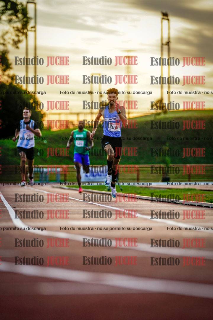 Fotos de los 1500 m llanos de varones - deca 10
