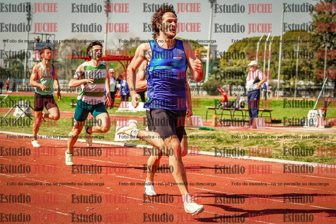 Fotos de los 400 m llanos de varones