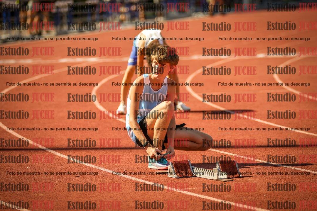 Fotos de los 400 m llanos de varones