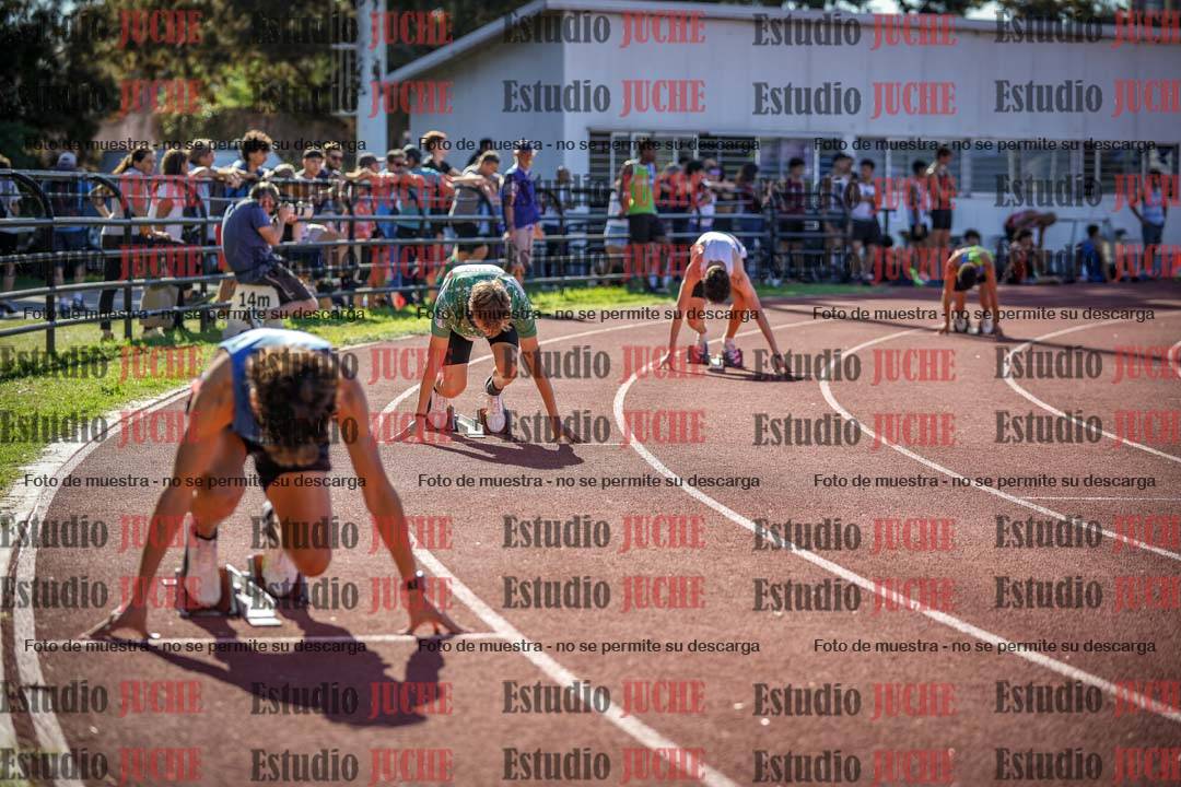 Fotos de los 400 m llanos de varones