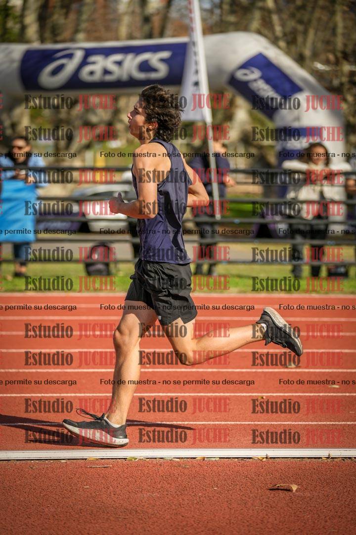 Fotos de los 1500 m de varones - decatlón 10