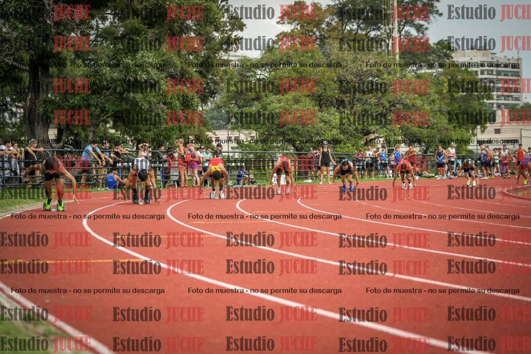 Fotos de los 200 m llanos de varones