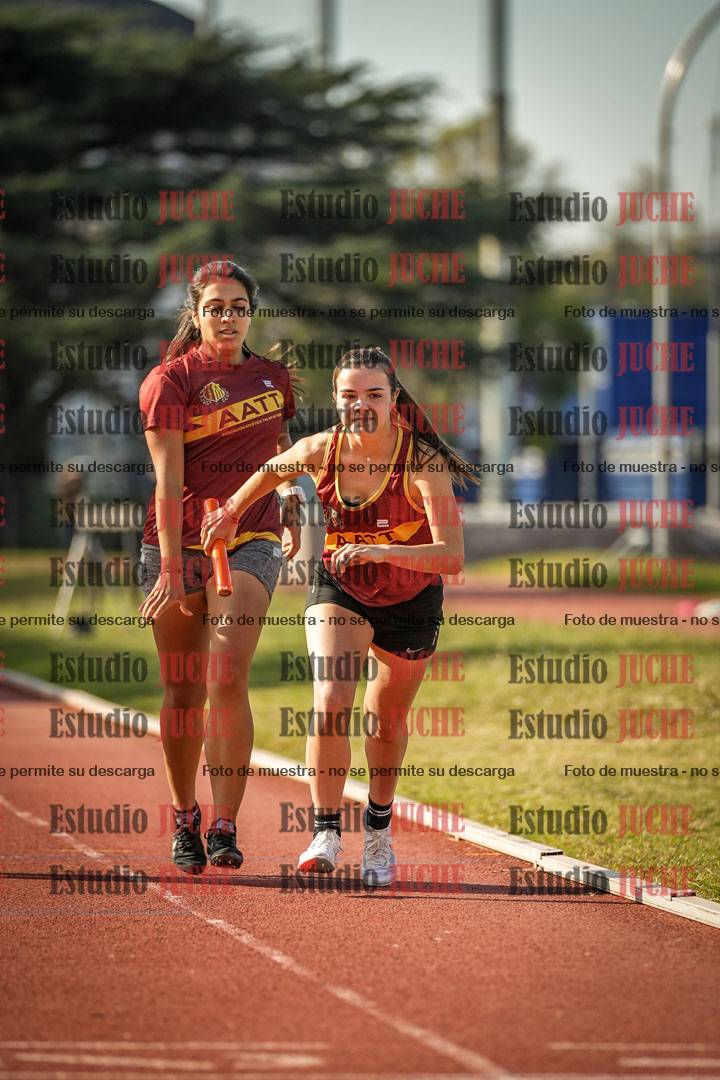 Fotos de las postas 4x400 m llanos de mujeres