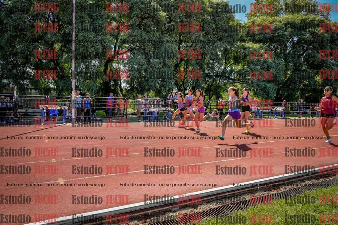 Fotos de los 80 m de mujeres