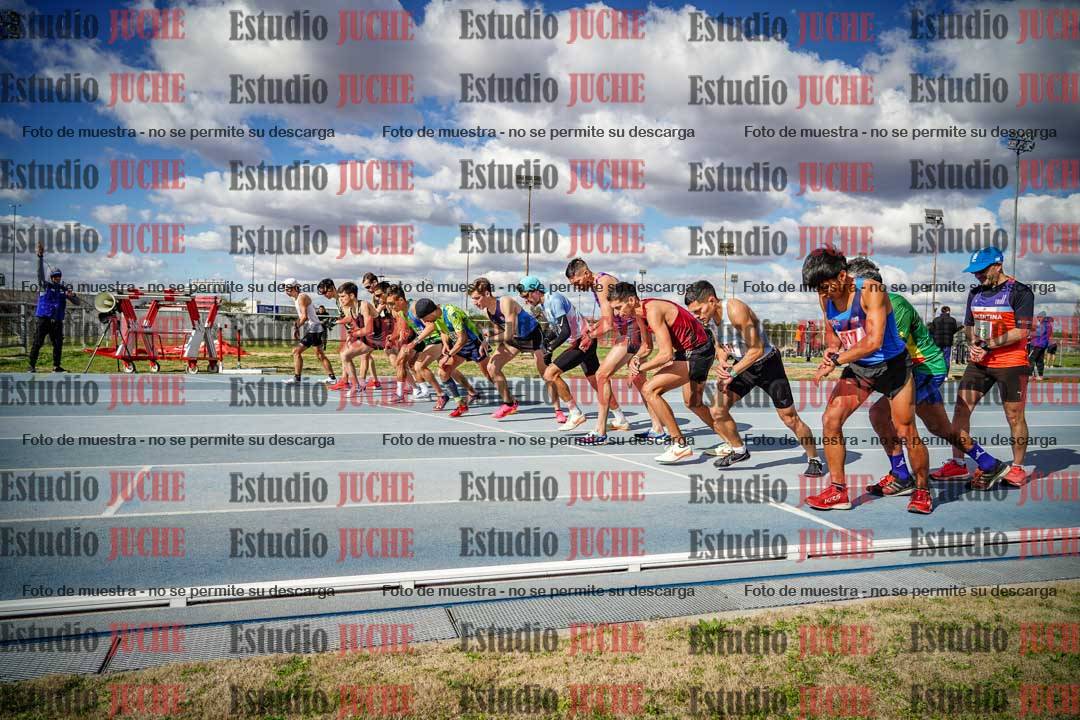 Fotos de los 5000 m llanos de varones