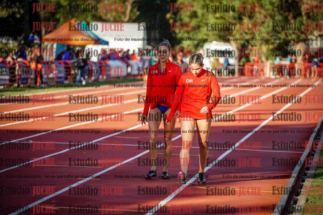 Fotos de los relevos 4x100 m de mujeres