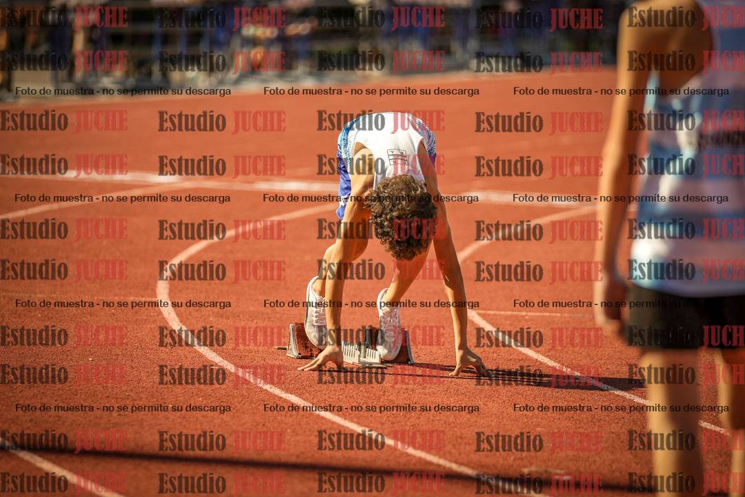 Fotos de los 400 m llanos de varones