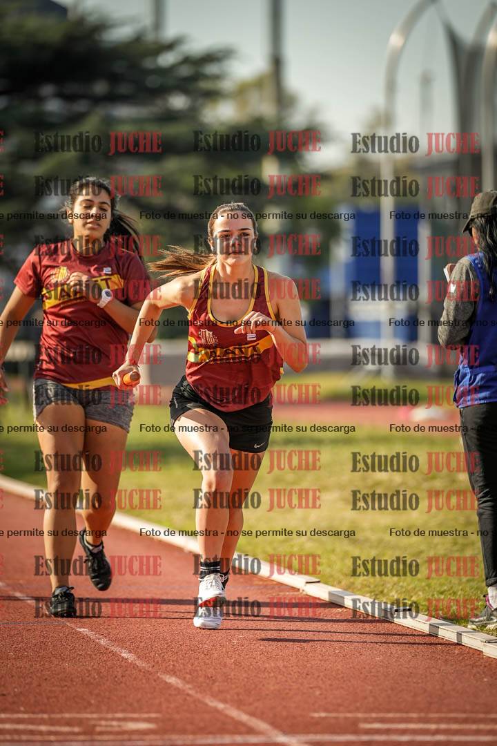 Fotos de las postas 4x400 m llanos de mujeres