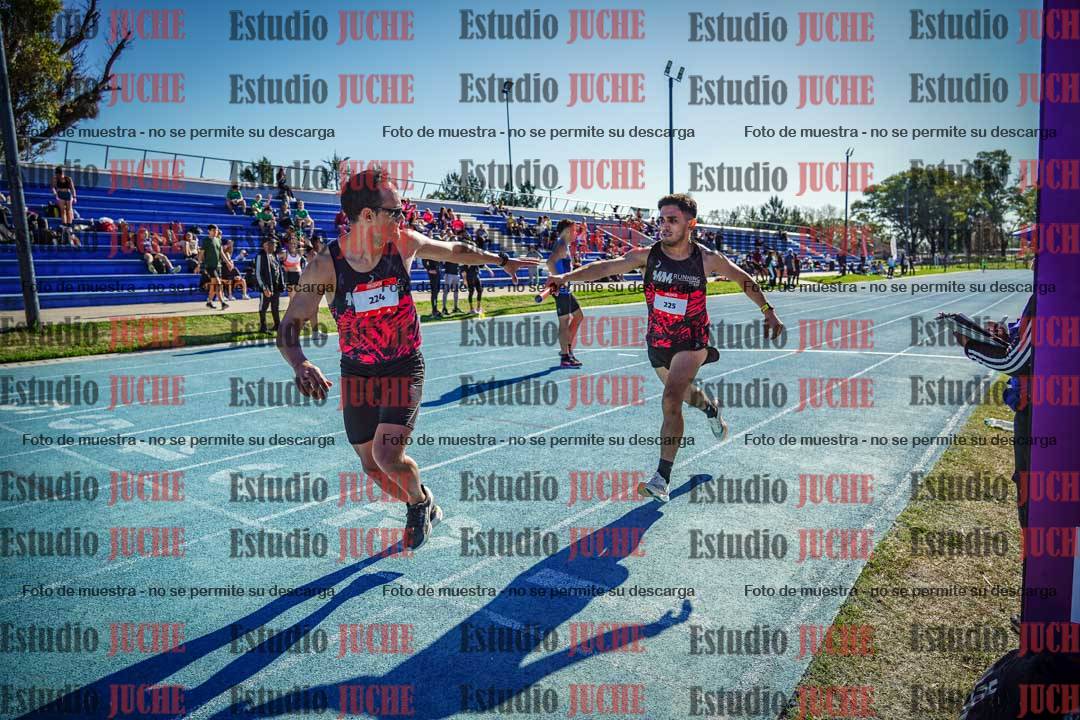 Fotos durante los relevos
