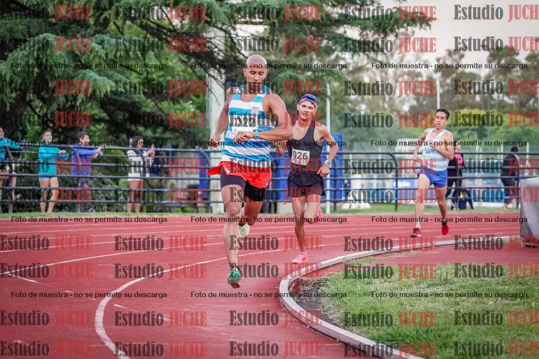 Fotos de los 1500 m llanos de varones