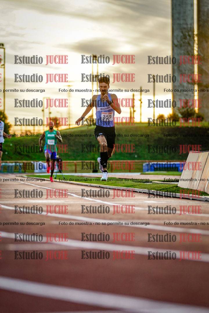 Fotos de los 1500 m llanos de varones - deca 10