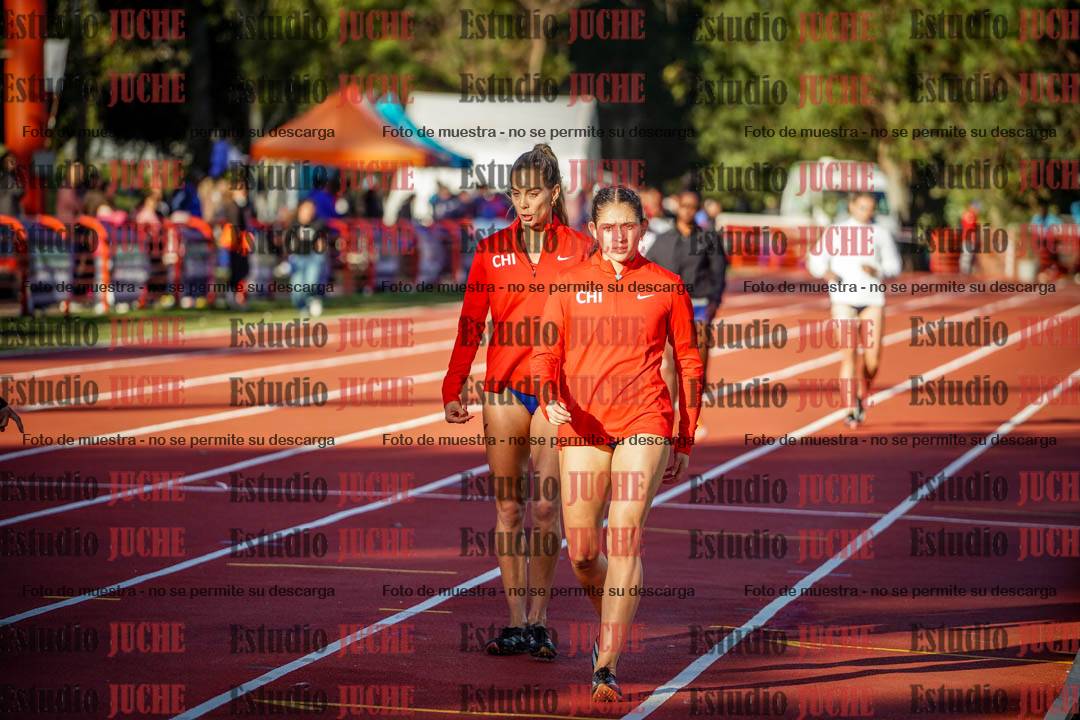 Fotos de los relevos 4x100 m de mujeres
