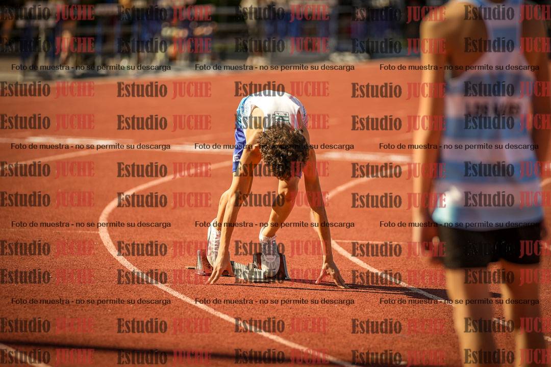 Fotos de los 400 m llanos de varones