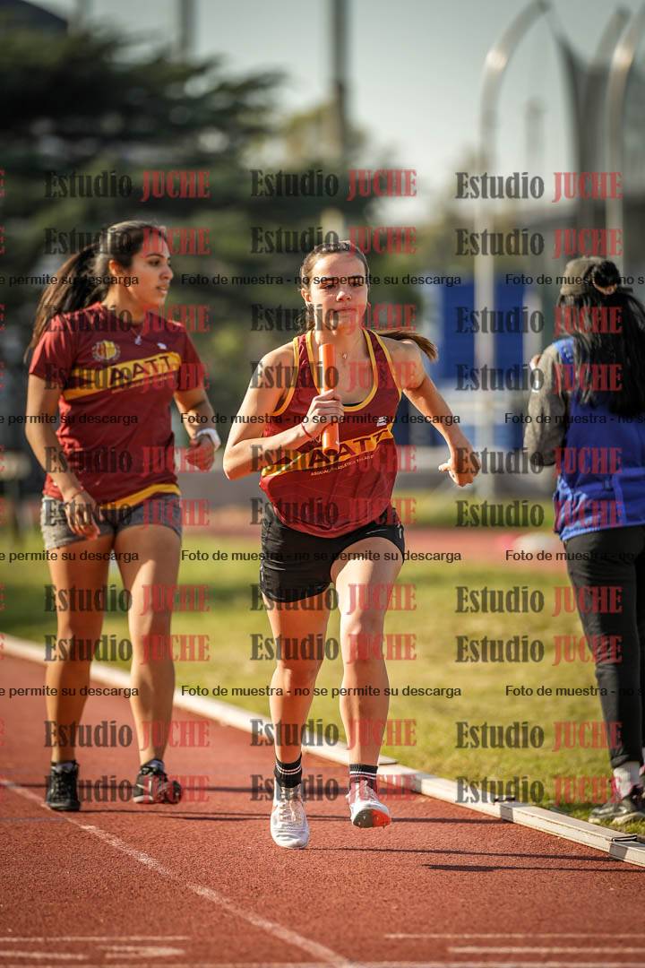 Fotos de las postas 4x400 m llanos de mujeres