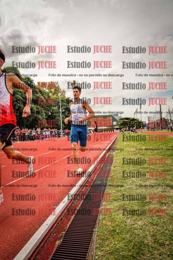 Fotos de los 800 m de varones