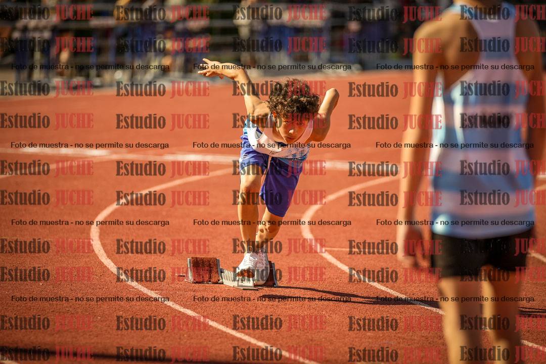 Fotos de los 400 m llanos de varones