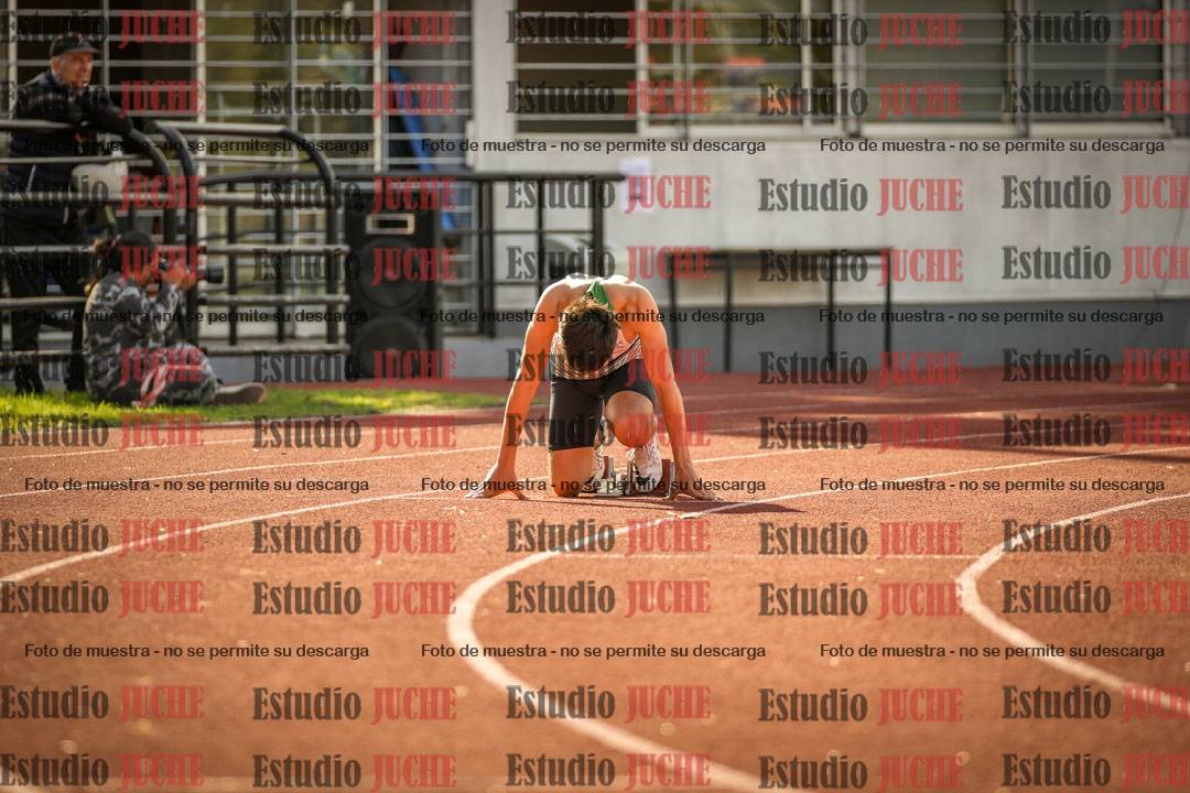 Fotos de los 400 m llanos de varones