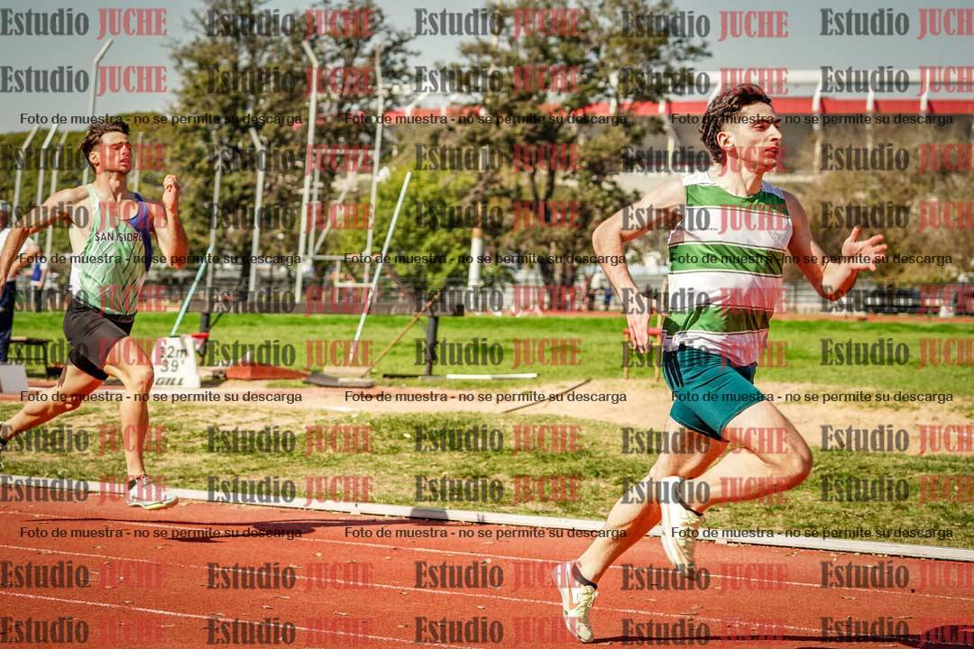 Fotos de los 400 m llanos de varones