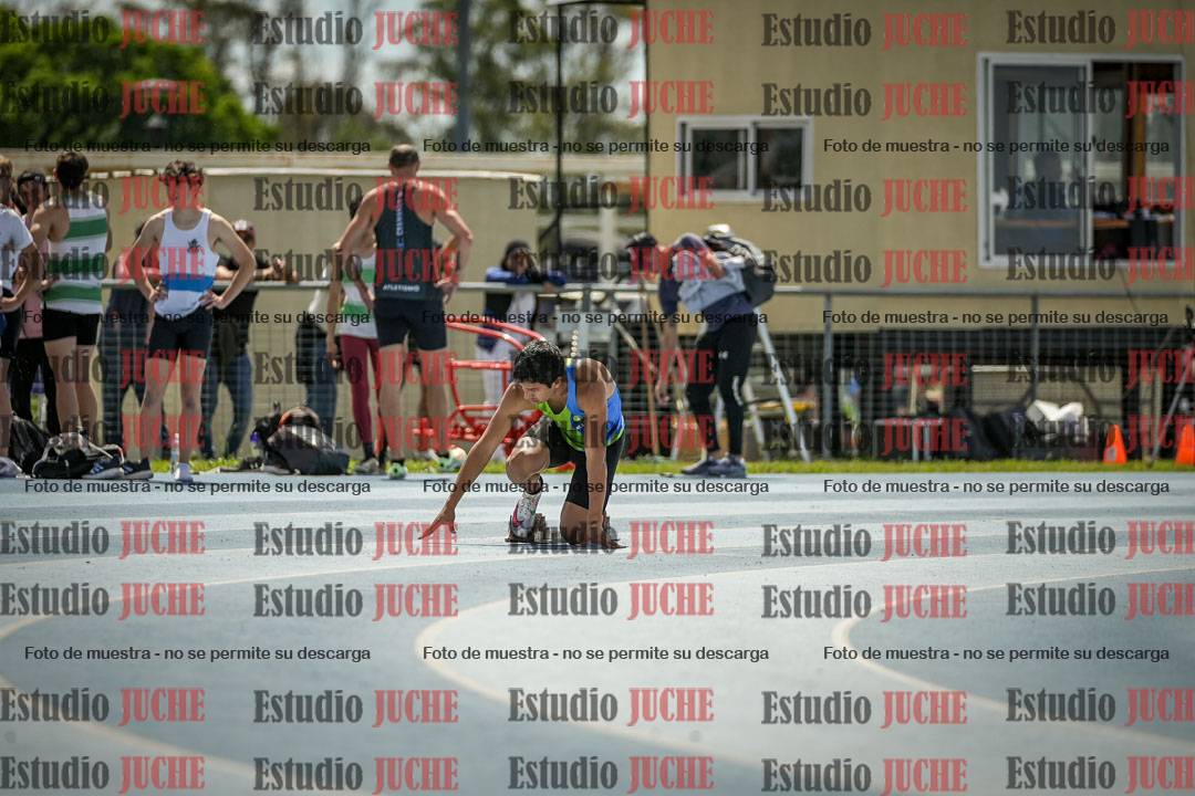 Fotos de los 400 m llanos de varones