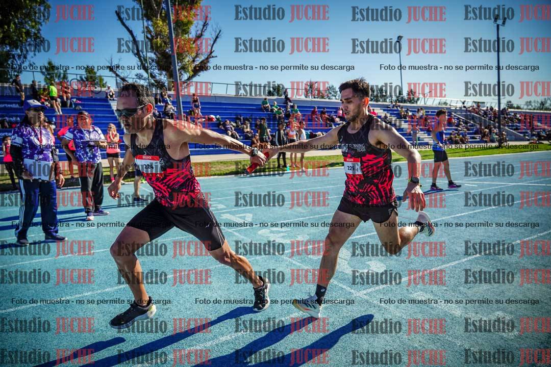 Fotos durante los relevos