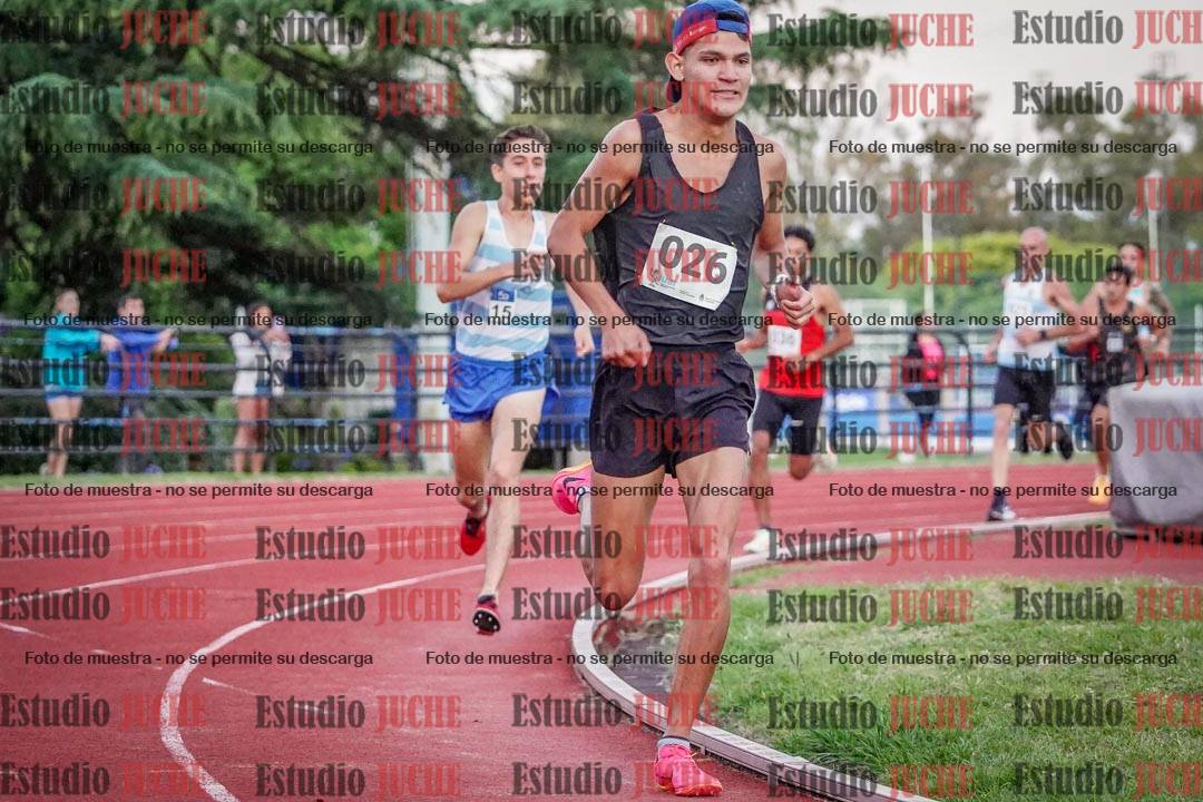 Fotos de los 1500 m llanos de varones