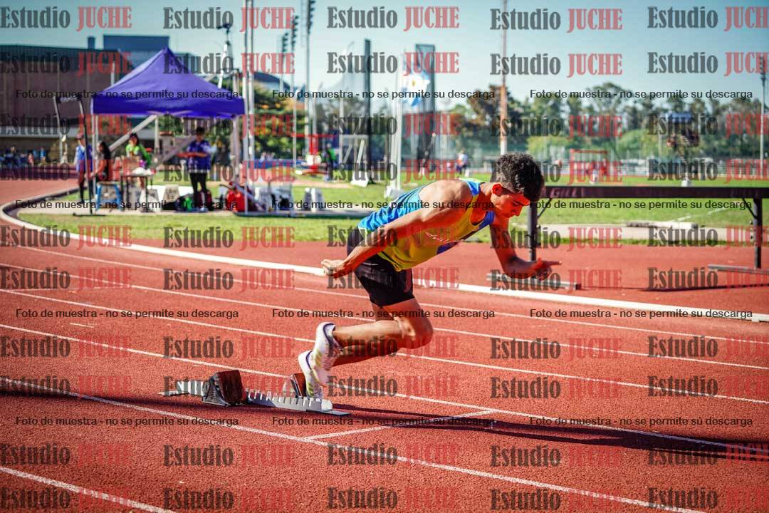 Fotos de los 400 m llanos de varones