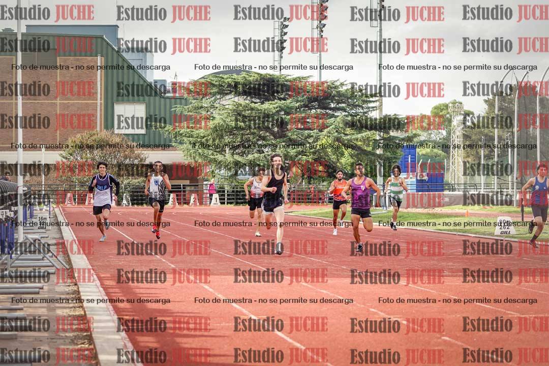 Fotos de los 400 m llanos de varones