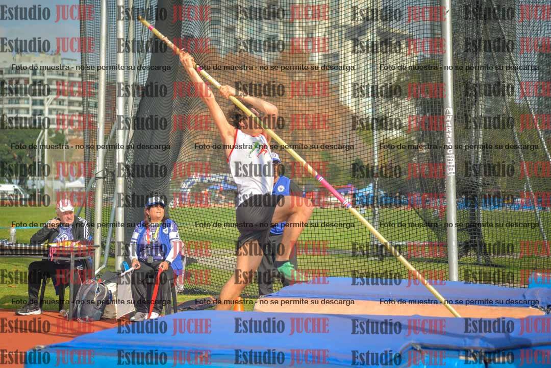 Fotos del salto con garrocha de varones - decatlón 8
