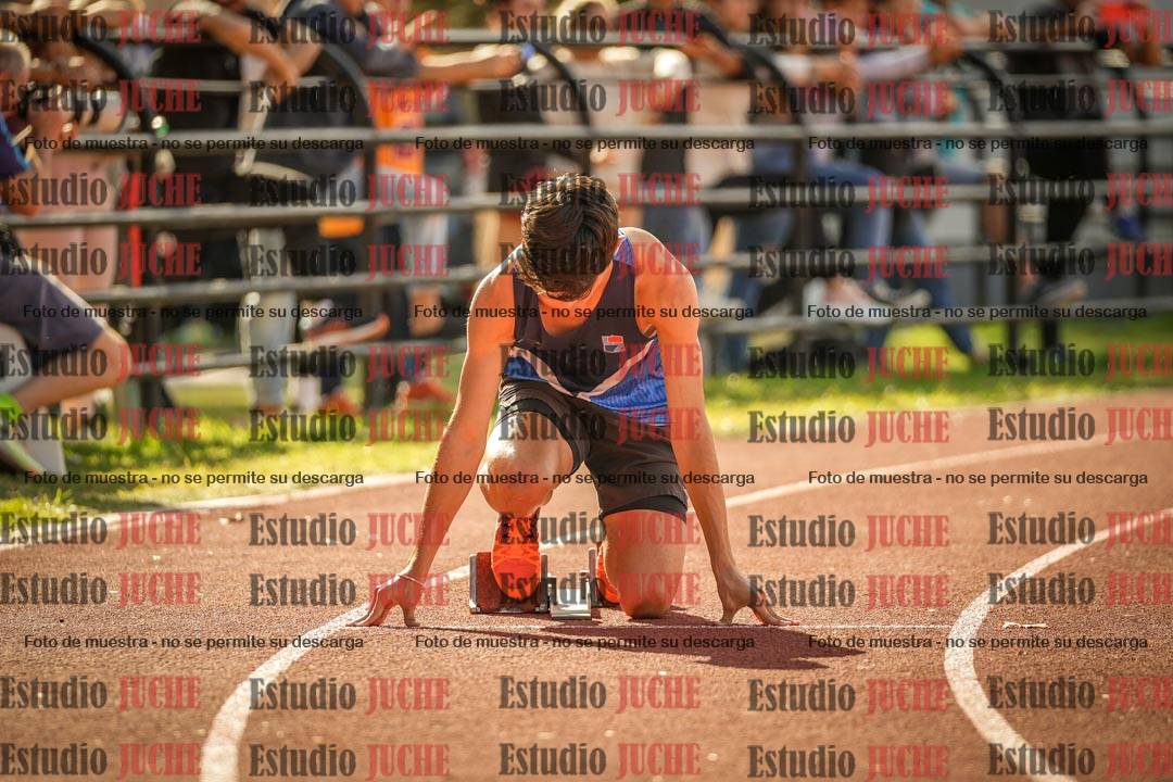 Fotos de los 400 m llanos de varones