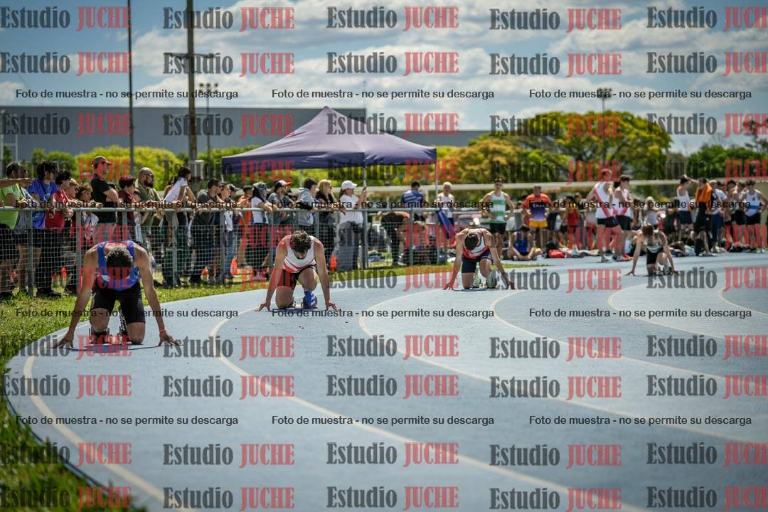 Fotos de los 400 m llanos de varones