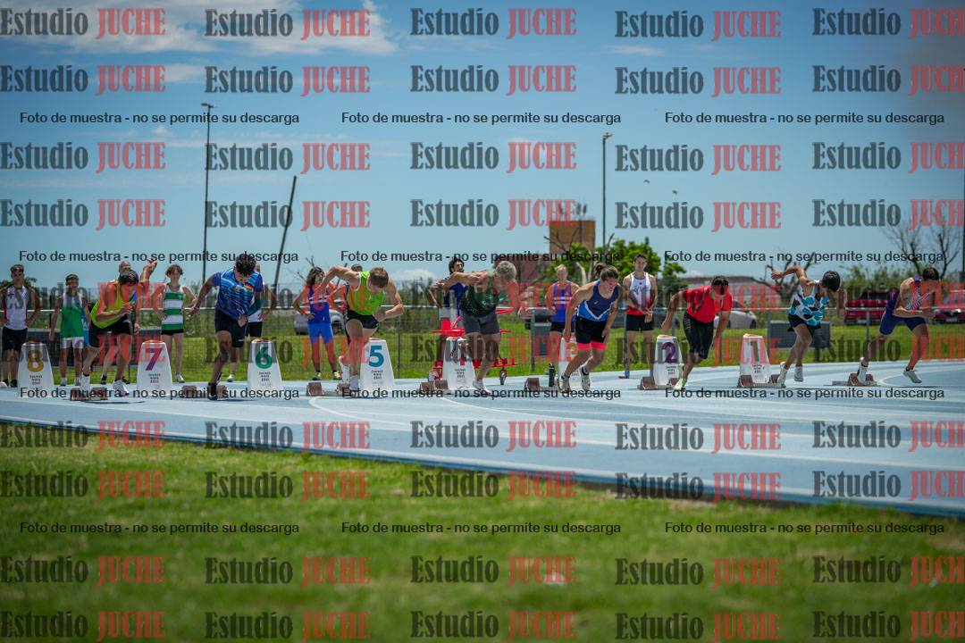 Fotos de los 100 m llanos de varones