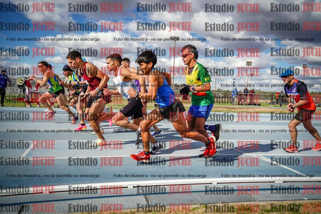Fotos de los 5000 m llanos de varones