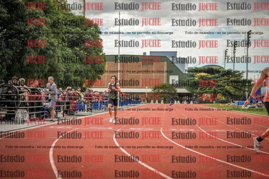 Fotos de los 400 m llanos de varones