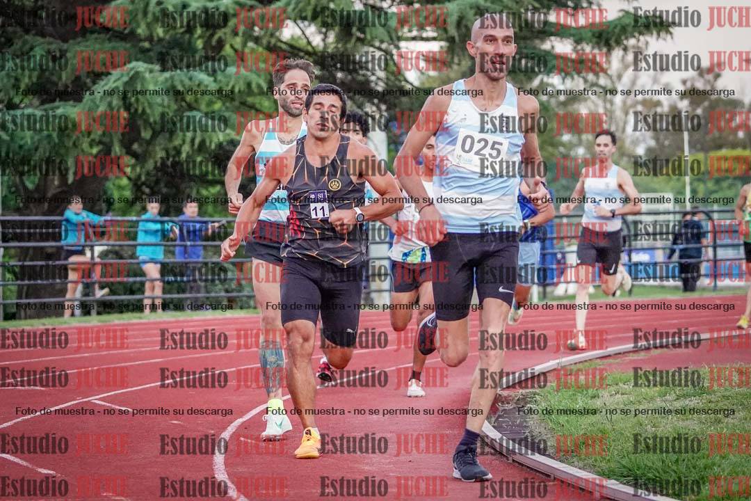 Fotos de los 1500 m llanos de varones