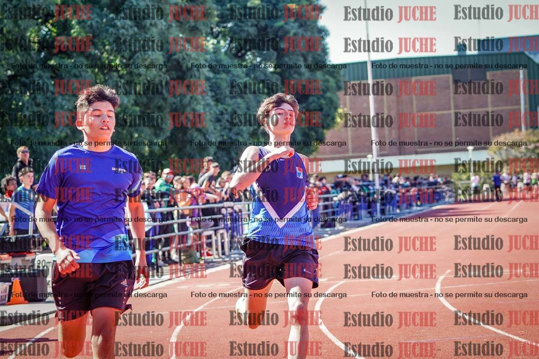 Fotos de los 80 m de varones