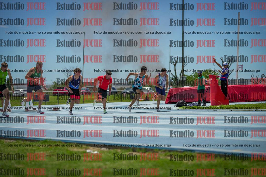 Fotos de los 100 m llanos de varones