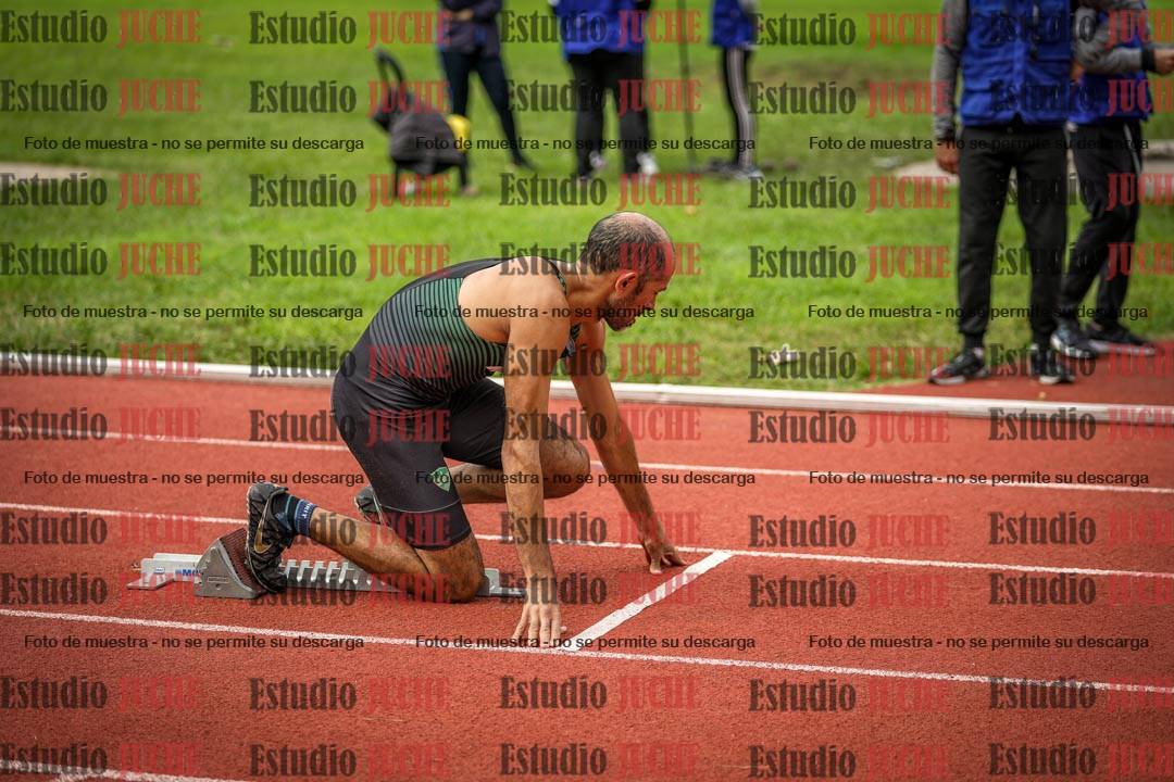 Fotos de los 400 m llanos de varones