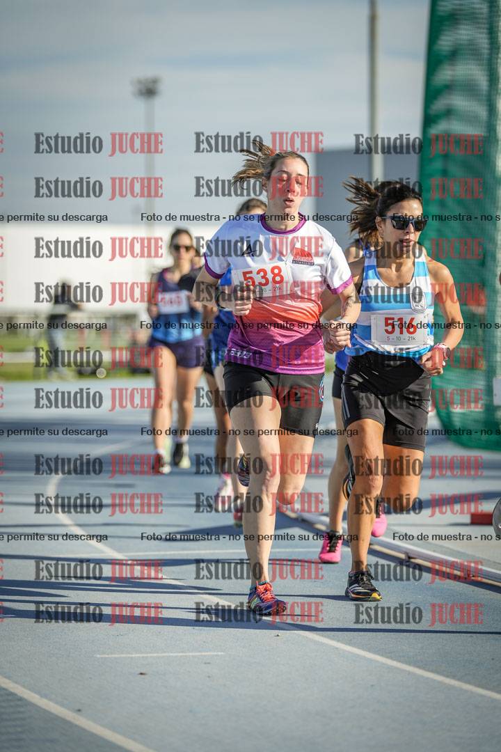 Fotos de los 1500 m llanos de mujeres