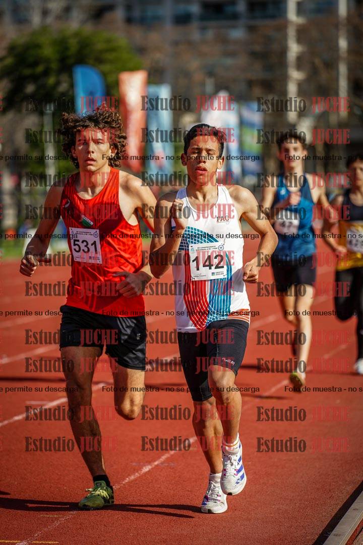 Fotos de los 1500 m de varones - decatlón 10