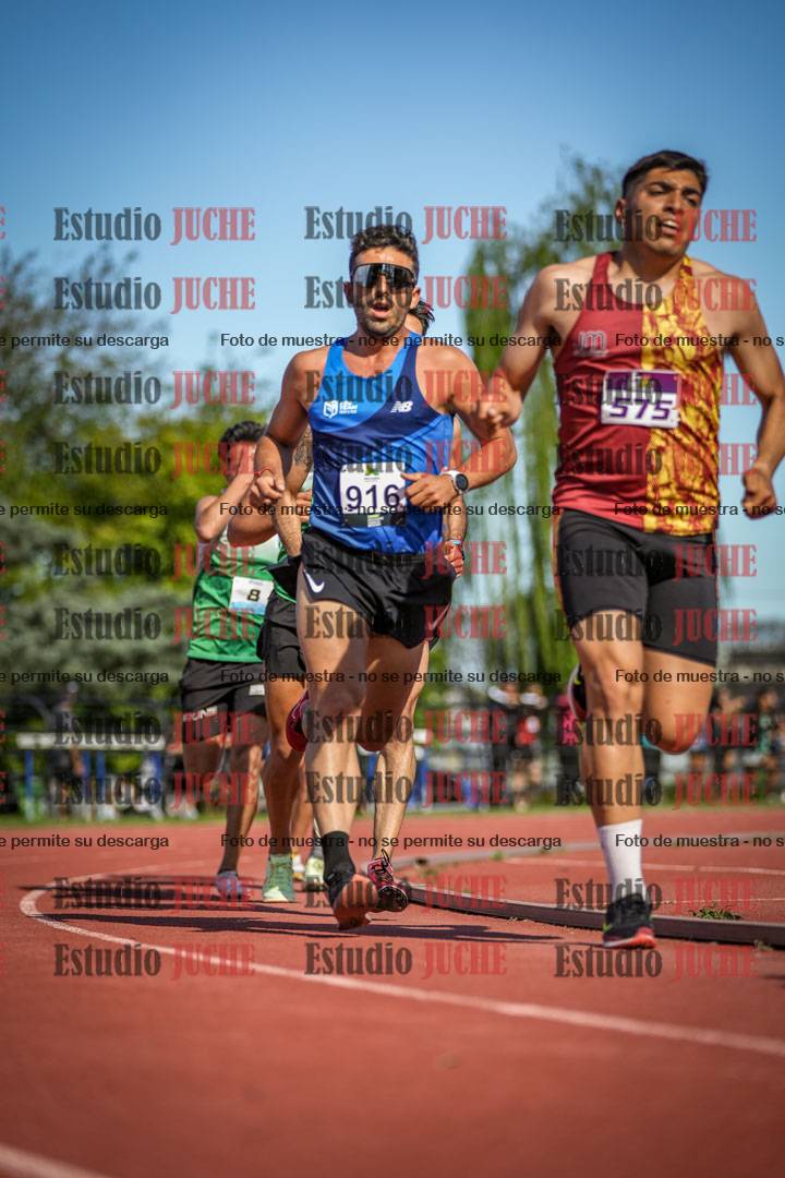 Fotos de los 5000 m llanos de varones