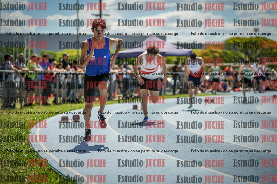 Fotos de los 400 m llanos de varones