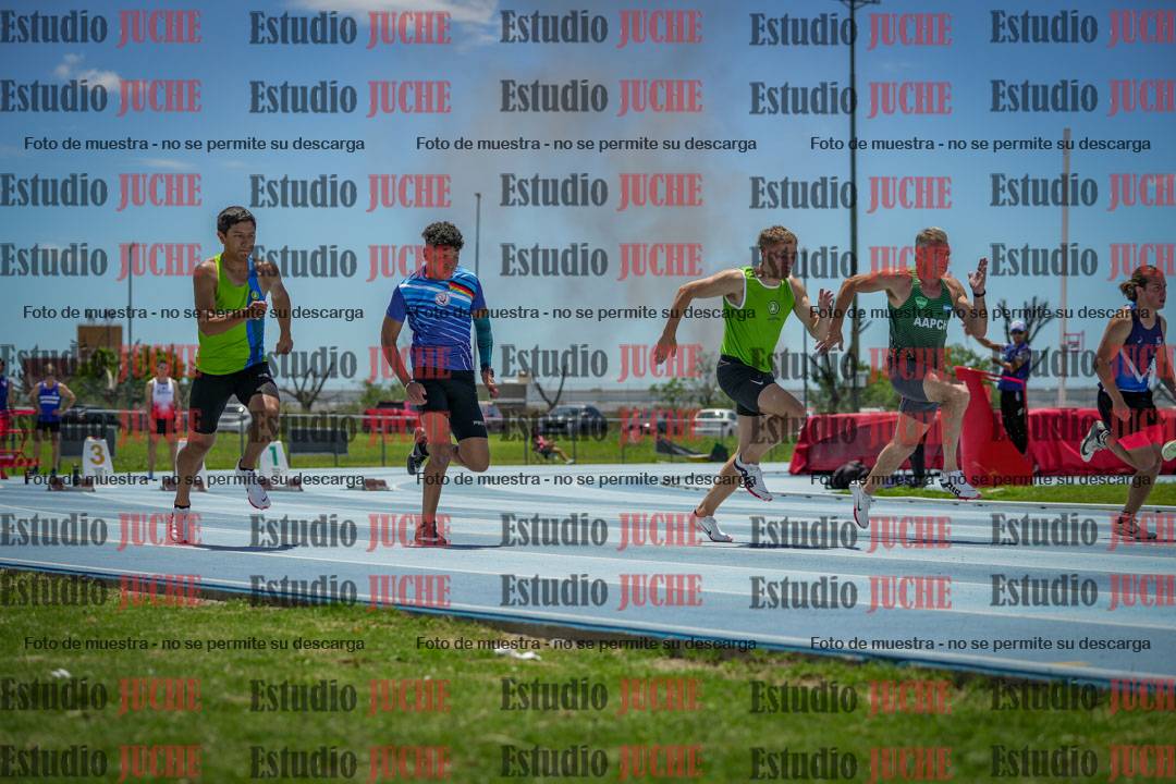 Fotos de los 100 m llanos de varones