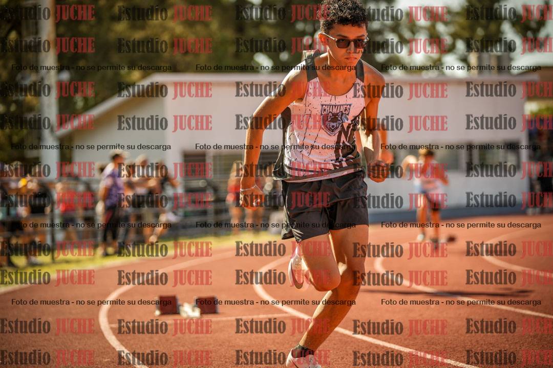 Fotos de los 400 m llanos de varones