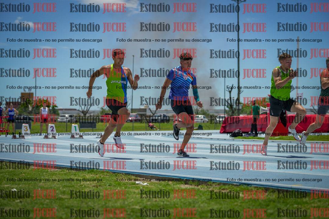 Fotos de los 100 m llanos de varones